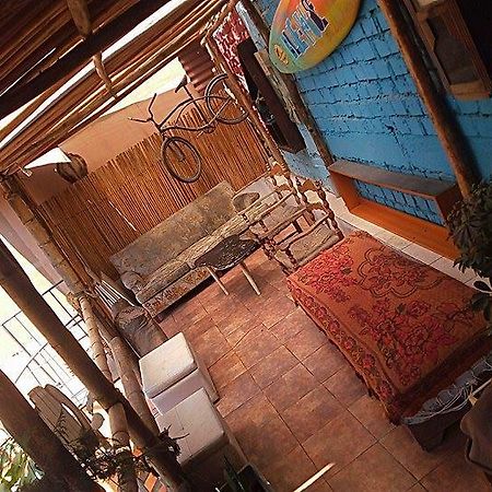 Blue House Backpackers Hostel Lima Exteriör bild